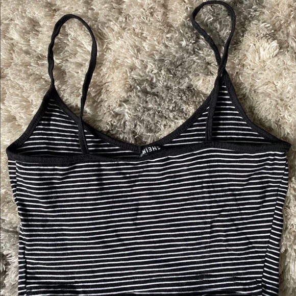 Shein Tank Top - Picture 2 of 2